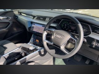 /photos/9389/0eee7af0-4ae2-3b3e-8299-a24ecc7219ba_i320x240.jpg